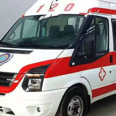 南华非急救护送病人转院租赁救护车的优缺点对比